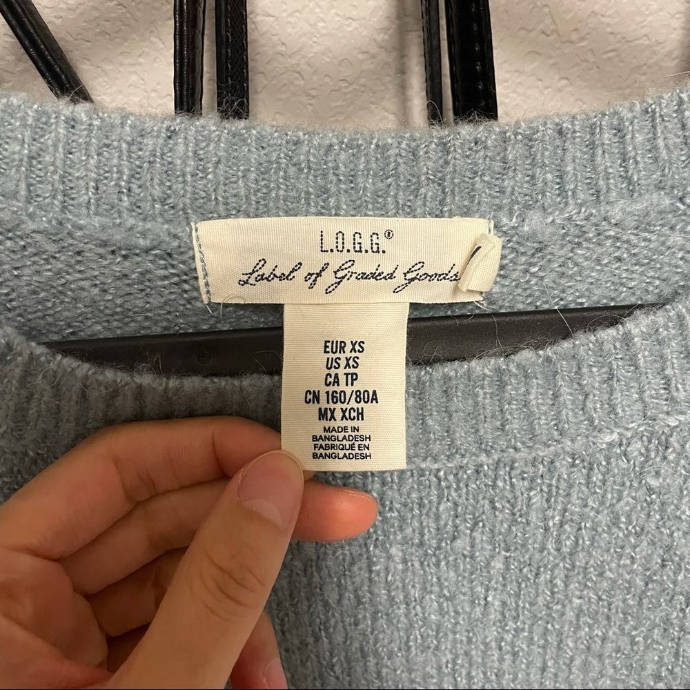 H&M sweater